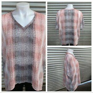 Cabi short sleeve sheer light weight top